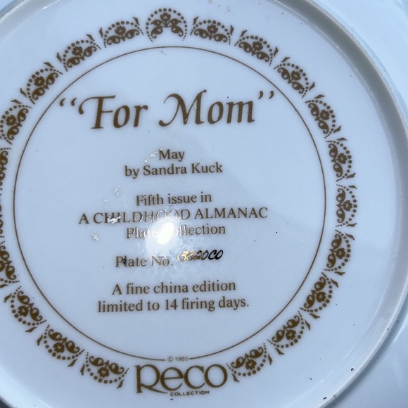 Vintage 1985 For Mom by Sandra Kuck Reco collection Plates - Picture 3 of 3